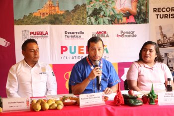 Inicia temporada de Chiles en Nogada en Tochimilco con meta de mil platillos