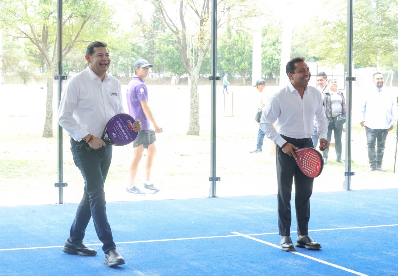 Gobernador Armenta inaugura Pádel del Arte y The Park Coffee para fomentar deporte y convivencia en Puebla