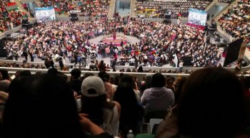 Gobernador de Michoacán destaca avances en derechos de las mujeres y reforma electoral