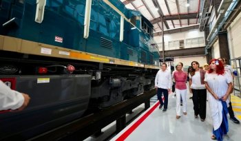 Sheinbaum anuncia llegada de primeras locomotoras del Tren Maya de carga; inauguración en 2027