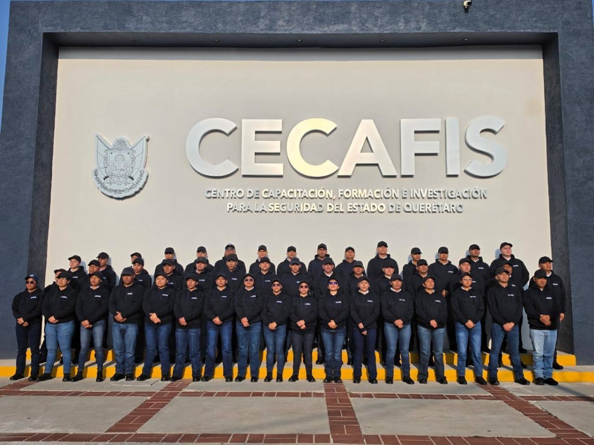 CECAFIS inicia formación de 47 policías de proximidad en su 36 aniversario