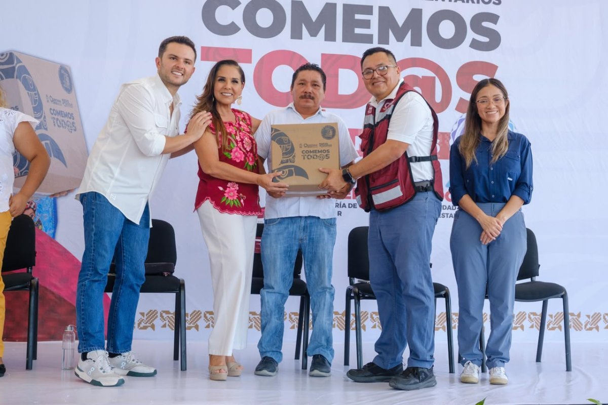 Mara Lezama entrega apoyos de Comemos Tod@s y llama a construir una sociedad libre de violencia
