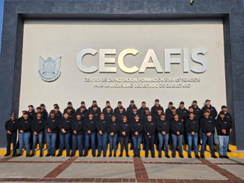 CECAFIS inicia formación de 47 policías de proximidad en su 36 aniversario