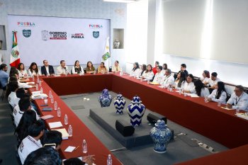 Capacitan a 30 delegados en Puebla para agilizar regularización de predios