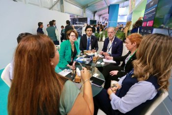 Querétaro y Washington exploran cooperación económica en Feria Aeroespacial Farnborough