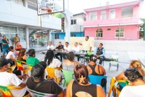 Acuerdan acciones conjuntas para mejorar la imagen turística de Puerto Marqués en Acapulco