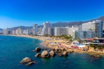 Acapulco recupera 90% de su capacidad hotelera previa al huracán Otis