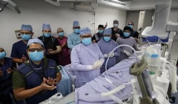 ISSSTE realiza segunda cirugía de marcapasos sin cables; beneficia a paciente de 88 años