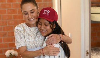 Sheinbaum anuncia 10 nuevos planteles y entrega viviendas en Cuautla; regresará en tres meses