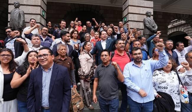SEP reinstala a 96 maestros de Jalisco tras 10 años de lucha; regresan a aulas el 18 de agosto