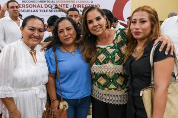 Mara Lezama reconoce desempeño laboral de personal de telesecundarias en Quintana Roo