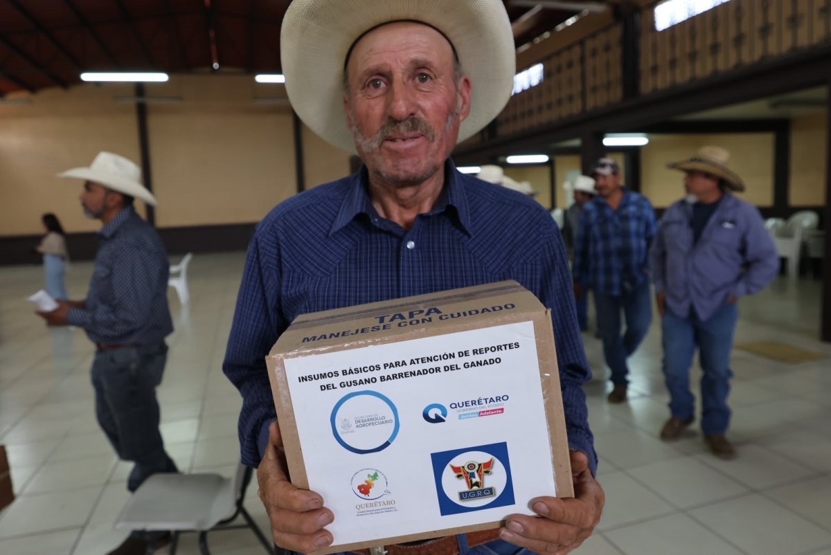 Arranca entrega de kits contra gusano barrenador en San Juan del Río; cubrirán hasta 3 mil 800 bovinos