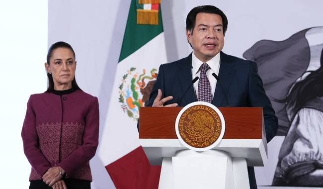 SEP impulsa discusión nacional sobre uso de redes sociales en menores; expertos alertan sobre riesgos neurológicos