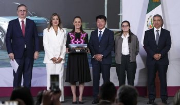 Sheinbaum celebra inversión de Kia por 649 mdd para producción de EV3 en Nuevo León