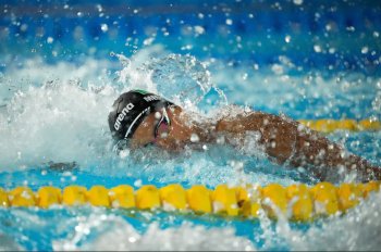 Nadador poblano Santiago Blanco gana plata en relevos 4x100 en Juegos Centroamericanos