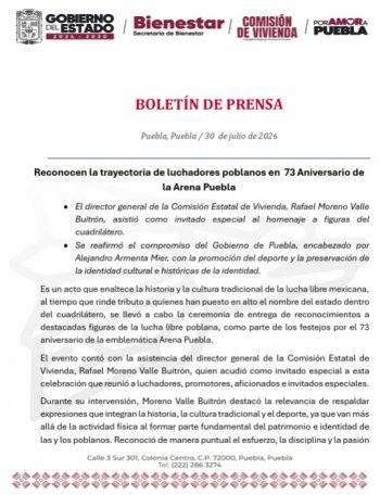 Reconocen a leyendas de la lucha libre poblana en 73 aniversario de la Arena Puebla