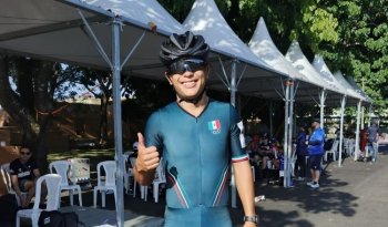 La representante de Nuevo León ganó en 10,000m eliminación; es su tercera medalla de bronce