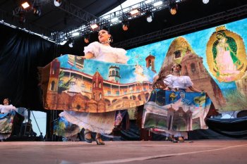 Chile y Polonia llenan de tradición el quinto día del Festival Zacatecas
