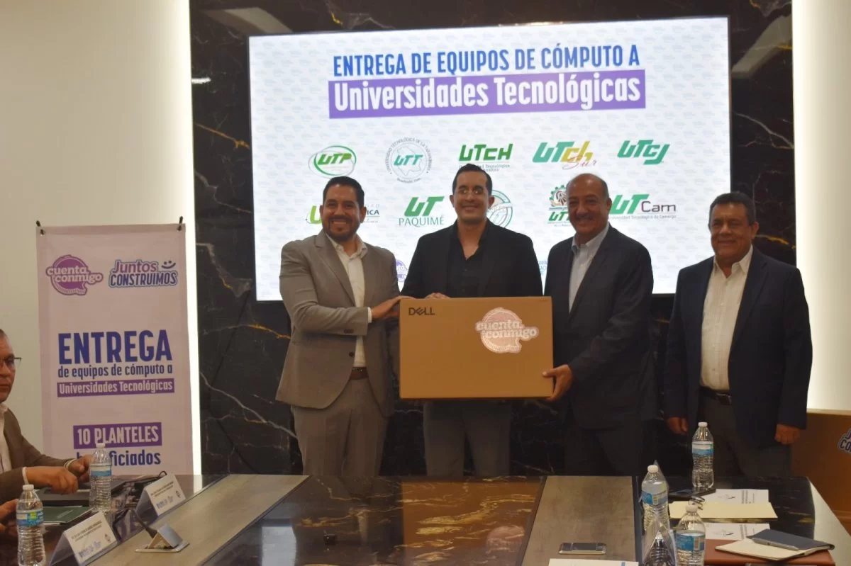 Entrega SEyD 242 equipos de cómputo a instituciones de educación superior en Chihuahua