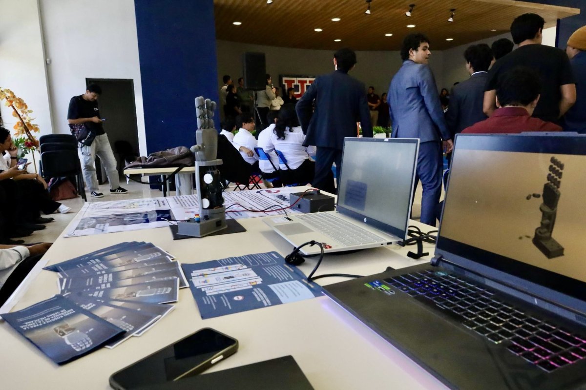 UPQ clausura Expomecatrónica MA2026 y premia a estudiantes de Mecatrónica