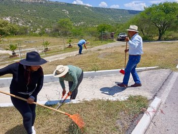 SEDIF realiza faenas comunitarias en UBR de Zacapala y Ahuazotepec