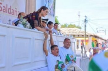 Gobernadora encabeza en Tixtla homenaje a Vicente Guerrero por su 244 aniversario
