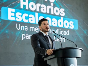 Nuevo León impulsa horarios escalonados y movilidad integral para reducir el tráfico