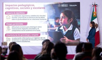 Sheinbaum insiste en debatir regulación de redes y plataformas digitales en escuelas