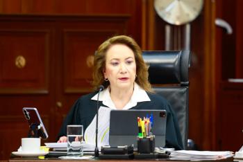*PROTEGER LOS ECOSISTEMAS MARINOS ES PROTEGER A LAS COMUNIDADES PESQUERAS: YASMÍN ESQUIVEL*