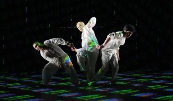 LEE K-DANCE trae 'All The Worlds' a México con función gratuita
