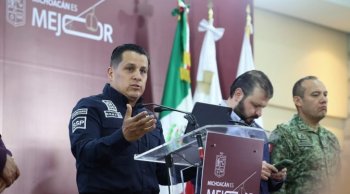 Detienen a dos presuntos extorsionadores de productores de aguacate en Michoacán