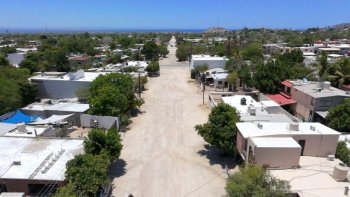 Inician pavimentación de calle Constitución en La Paz con inversión de 19.4 mdp