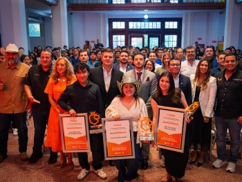 Entrega Samuel García el Premio Estatal de la Juventud 2026 a jóvenes destacados