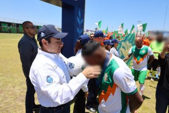 León se corona en las dos finales del Torneo por la Paz