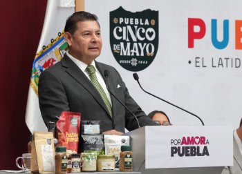 Puebla anuncia 500 cirugías gratuitas de cataratas y pterigión