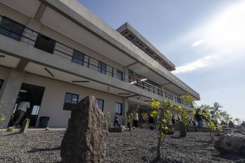 Gobernador y rectora inauguran nuevo plantel de bachilleres de la UAQ en Querétaro