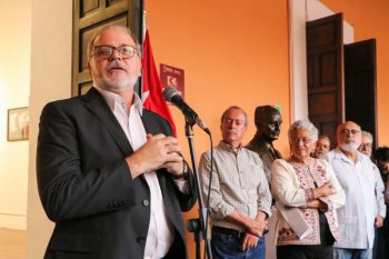 Gobierno de Puebla inaugura exposición fotográfica “Fidel es Fidel”