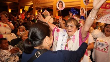 Coronan a Reina y Rey de Oro en Querétaro para promover vejez digna