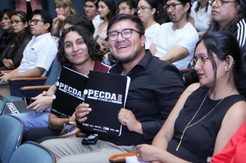 Entregan cartas de liberación a creadores del PECDA 2025 en Puebla