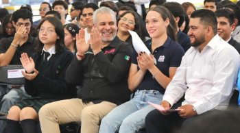 D4TA Datos Gratis se amplía a docentes de educación media superior y superior en Michoacán