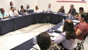 Gobierno estatal y federal avanzan en renovación de convenio de salud para 2026 en BCS