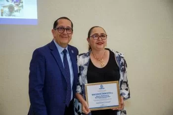 Reconoce Secretaría de Salud a trabajadores sociales por atención humana en Guanajuato