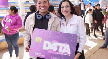 Entregan chips con internet gratis a estudiantes y docentes de la UMSNH en Morelia