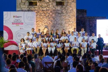 Reconoce Mara Lezama a 29 juventudes con el Premio Estatal de la Juventud 2026 en Bacalar