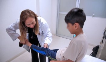 Reconocen a UMAE La Raza por liderazgo en atención integral de hemofilia