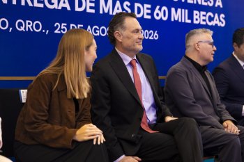 Anuncian 60 mil becas gratuitas para jóvenes queretanos en tecnologías emergentes