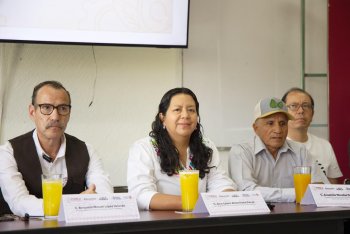 Firman convenio para impulsar producción de aguacate orgánico en Puebla
