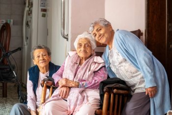 Juanita, de 107 años, comparte su receta de vida en Guanajuato