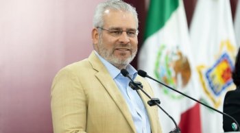 Morelia sustituirá 280 camiones viejos por 160 híbridos para nuevo sistema Morebús