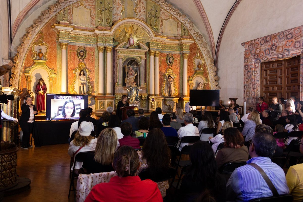 Congreso internacional sobre Santa Rosa de Viterbo inicia en Querétaro